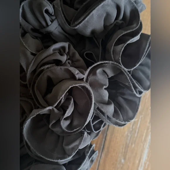 Rinascimento Made in Italy Pleated Gold Chain Halter Ruffled Mini Dress Small - Picture 4 of 5